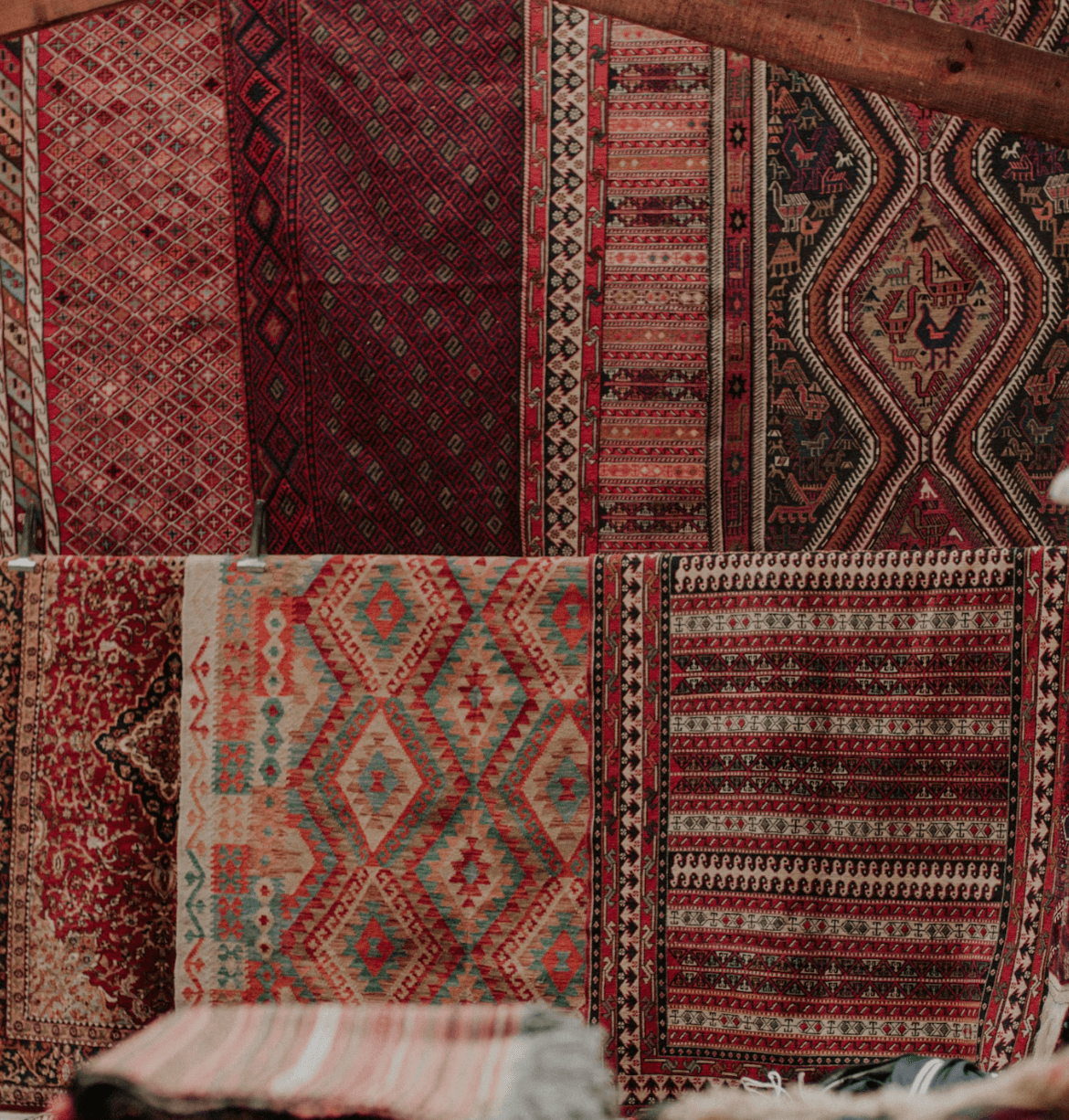 Carpets & Rugs