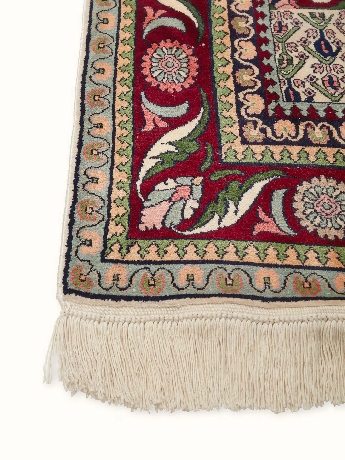 Kashmiri Silk Carpet