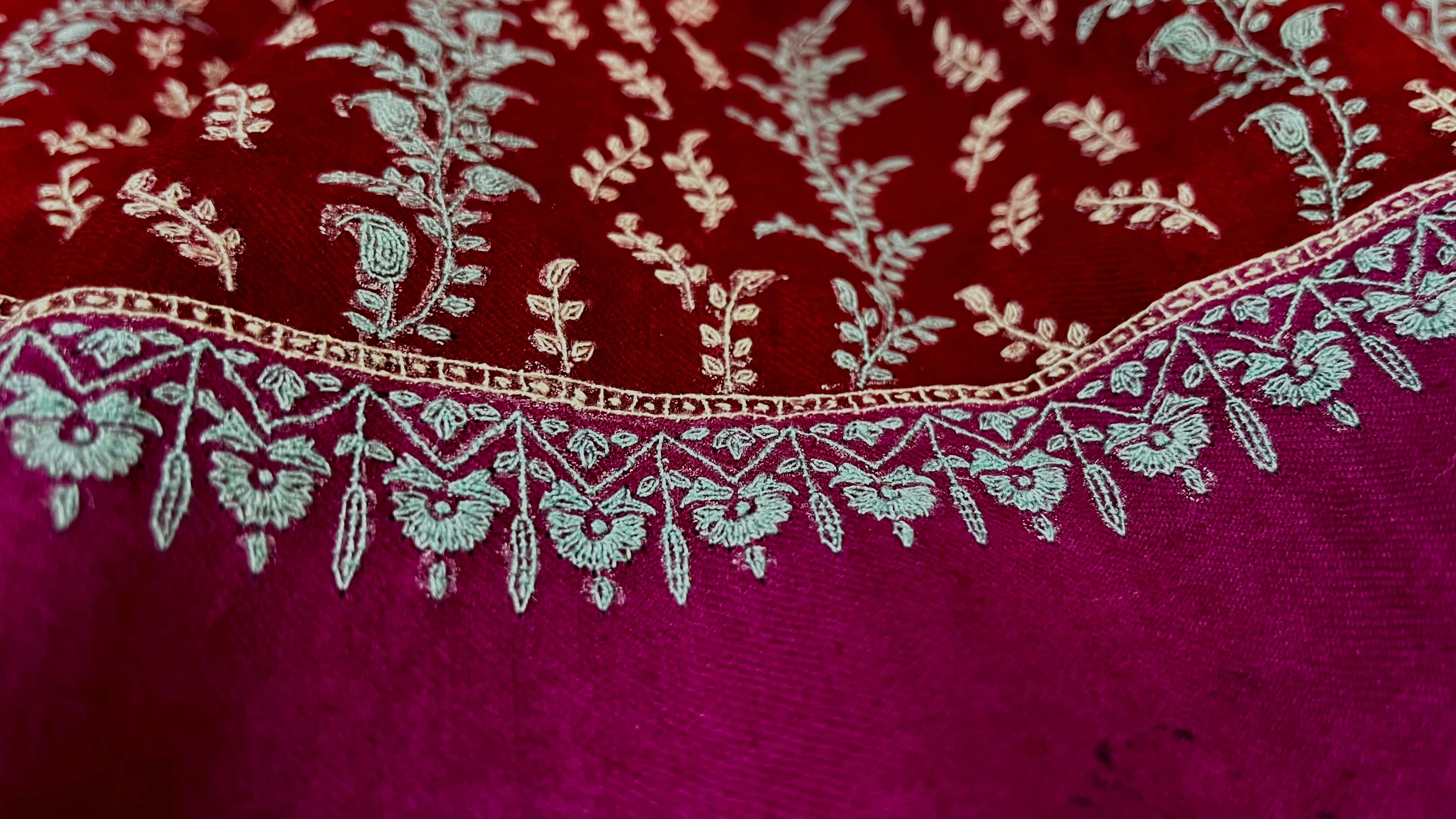 Border Design Pashmina Shawl