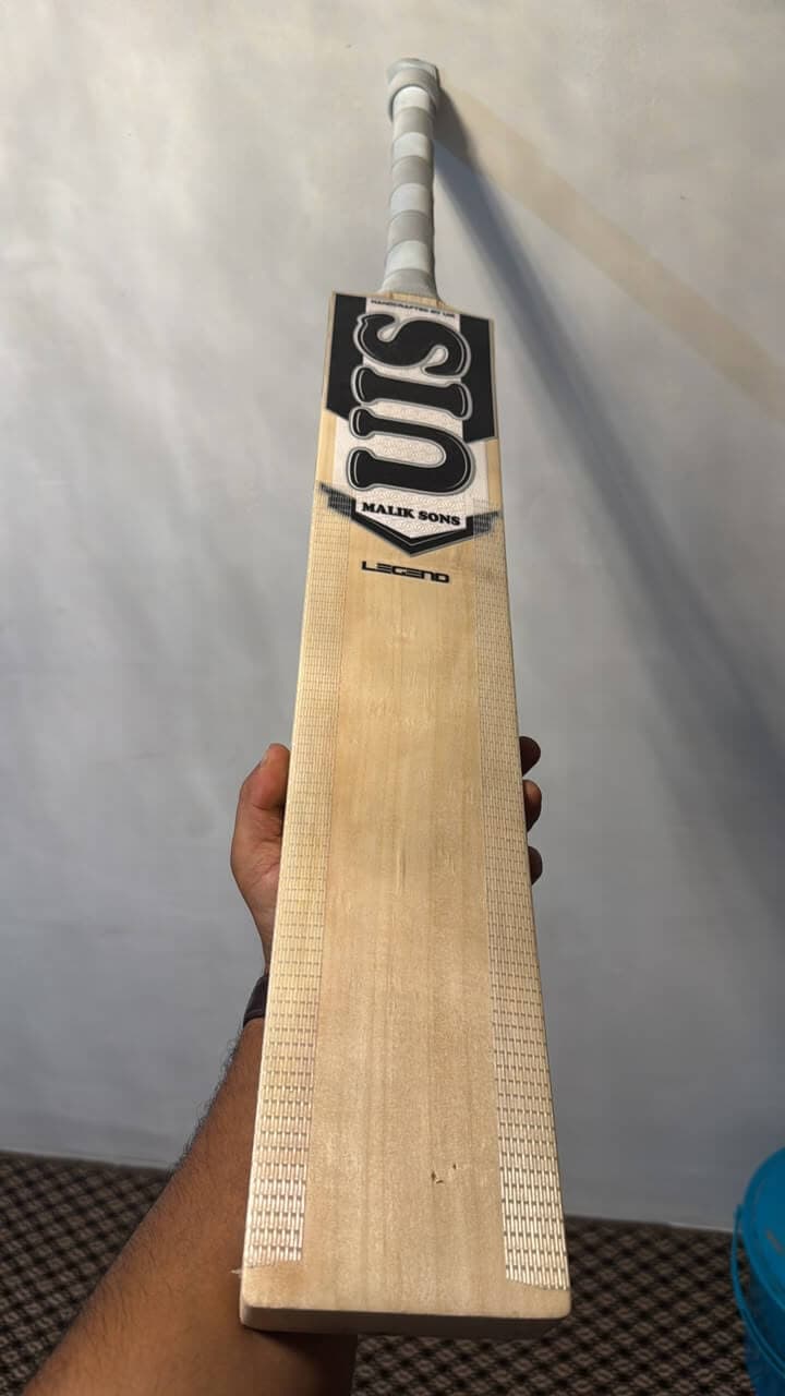 UIS Malik Sons — studio photo 6
