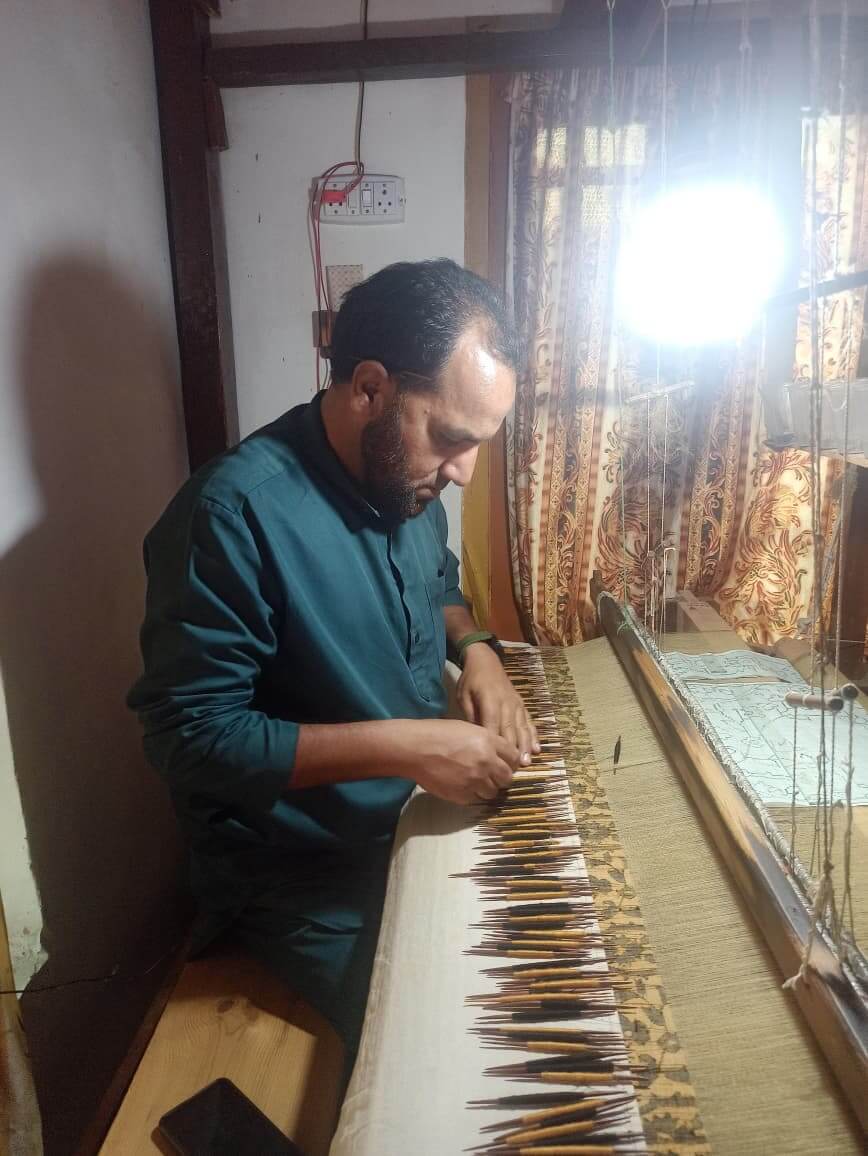 Shabir Ahmad Dar — studio photo 3